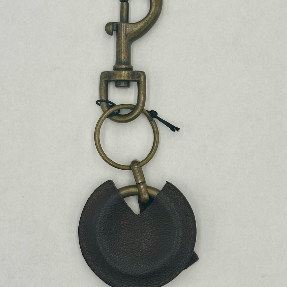 Diesel Keychain - Picture 2 of 6